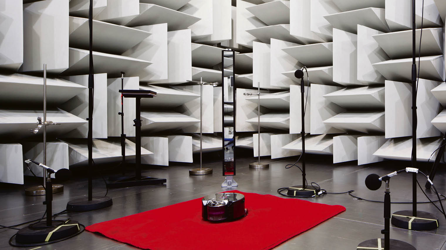 Testing the Dyson 360 Eye in the anechoic chamber