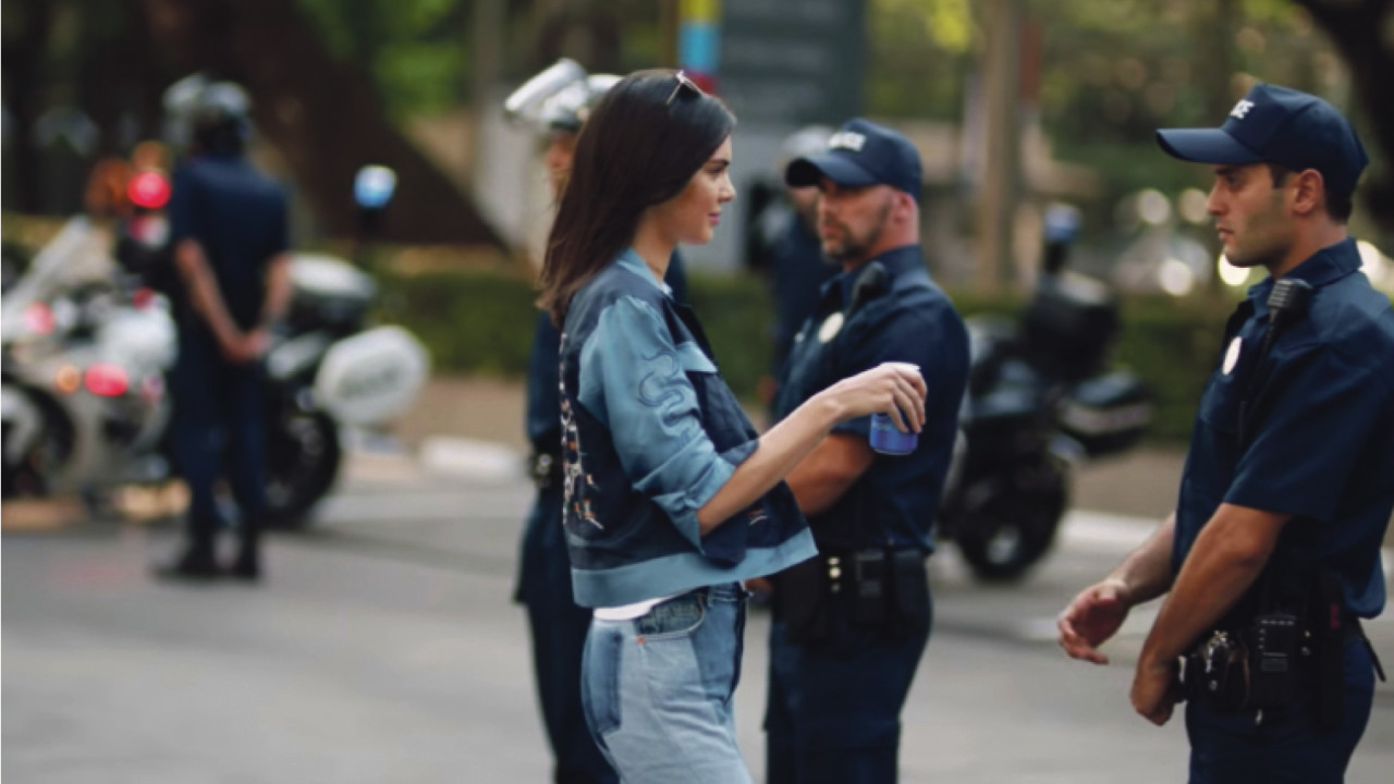 Pepsi pulled its controversial, politically charged TV ad featuring Kendall Jenner after widespread criticism that it trivialised civil rights movements