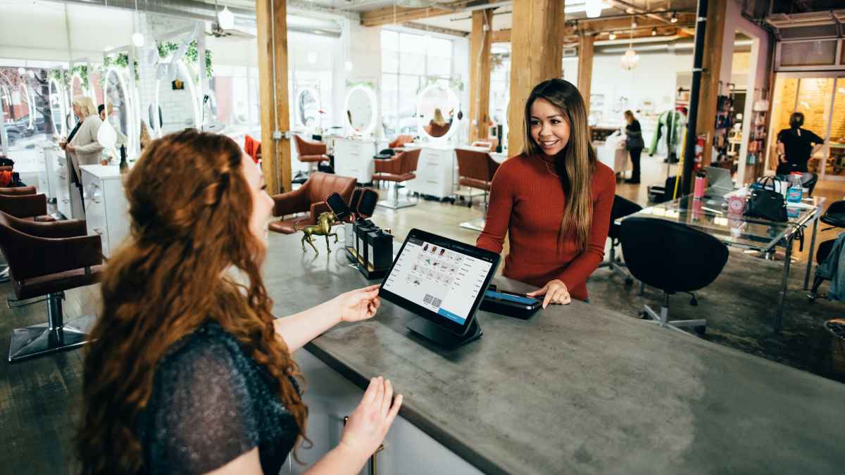  How customer experience is uniting human interaction with tech touchpoints